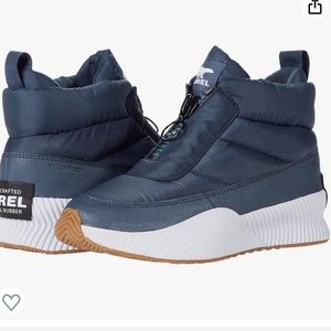 Womens Sorel Puffy insulated/waterproof boot Sz. 81/2